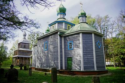Покровская церковь в Музее народной архитектуры и быта Среднего Приднепровья в Переяславе-Хмельницком