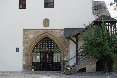 Вхід до Вежі мурованої Острозького замку