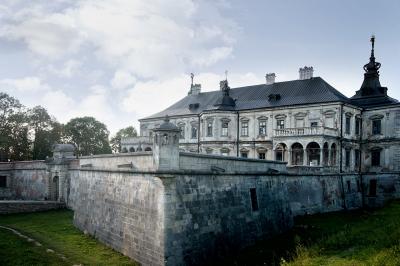 Кутовий бастіон Підгорецького замку